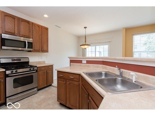 Building Photo - 14326 Shooting Star Dr