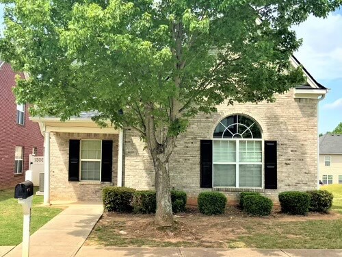 Building Photo - 18814 Mesa Oaks Dr