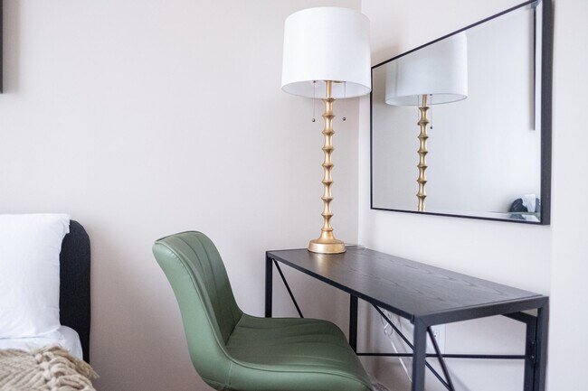 Building Photo - 245 W 113th St