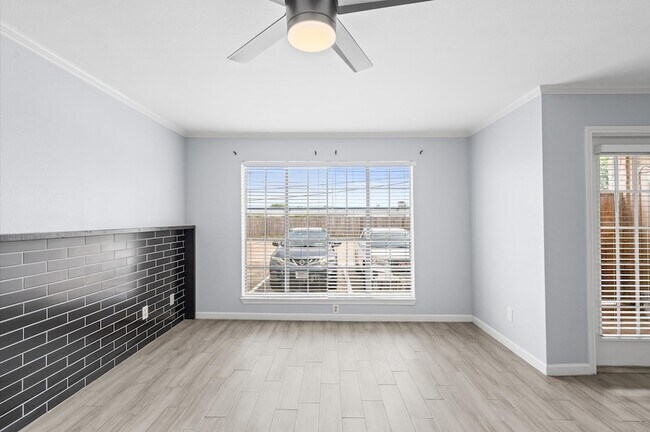 Building Photo - 14600 Fonmeadow Dr