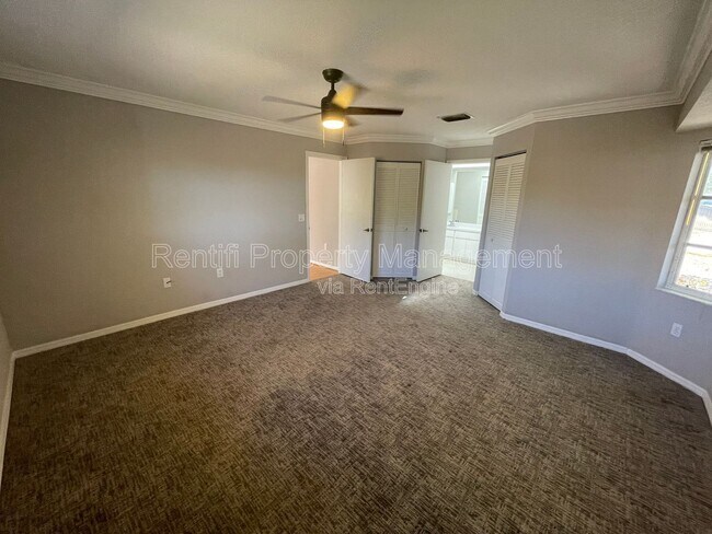 Building Photo - 25486 Avillas Ct