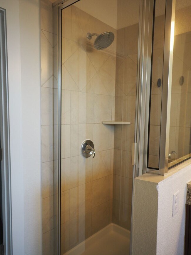 Building Photo - Beautiful two level Condo