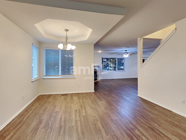 Building Photo - 20515 85th Ave Ct E