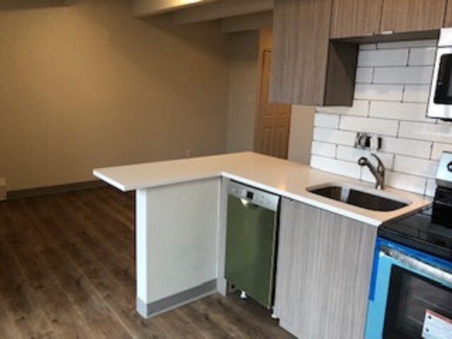 Building Photo - 800 Emerson