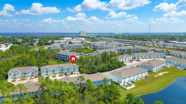 Building Photo - 1886 Pointe Dr
