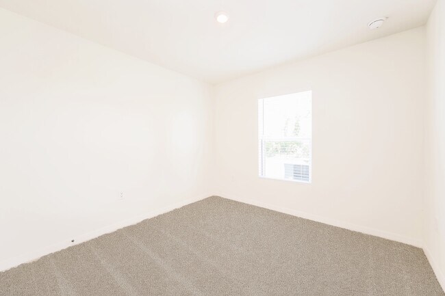 Building Photo - 3337 Andalusia Blvd