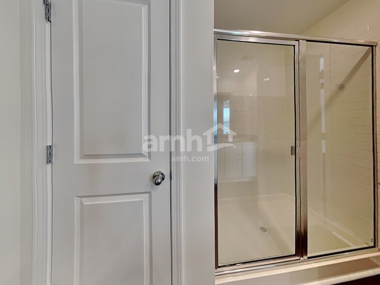 Building Photo - 110 Anthurium Dr