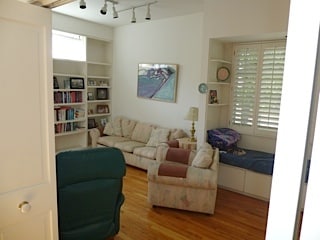 Library/Office (Previous Tenant) - 14656 Morrison St