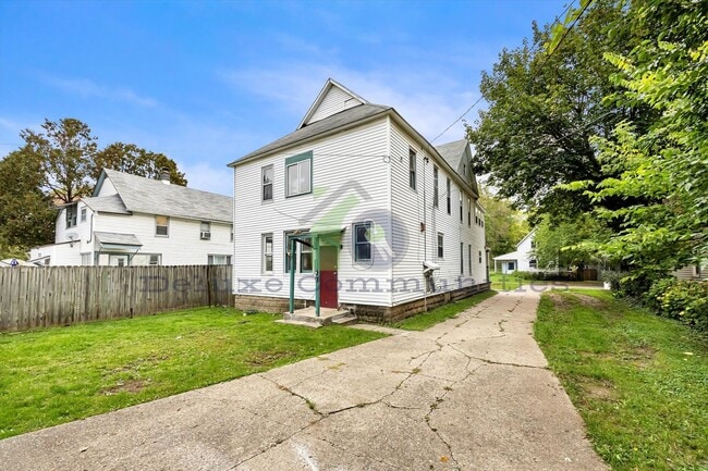 Building Photo - 1335 Hamilton Ave NW