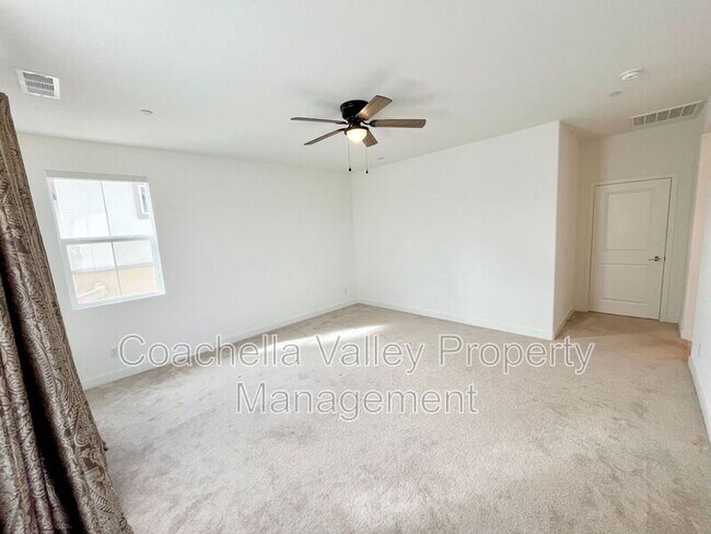 Building Photo - 76279 Cambridge Dr