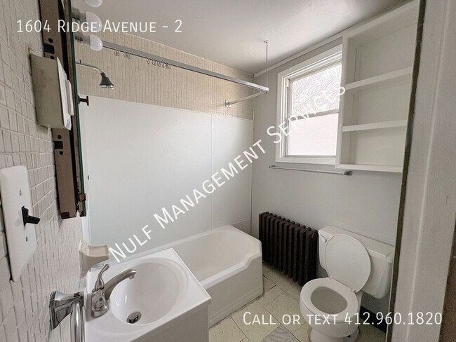 Building Photo - 1604 Ridge Ave