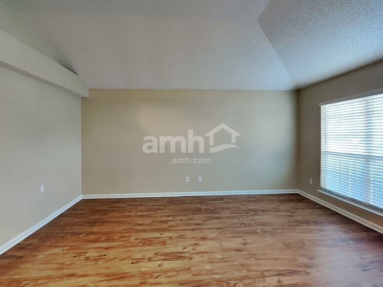 Building Photo - 5530 Alexis Forest Ln