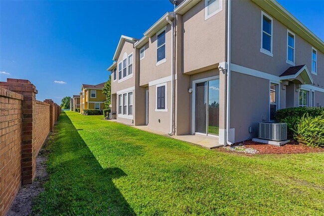 Building Photo - 10907 Derringer Dr