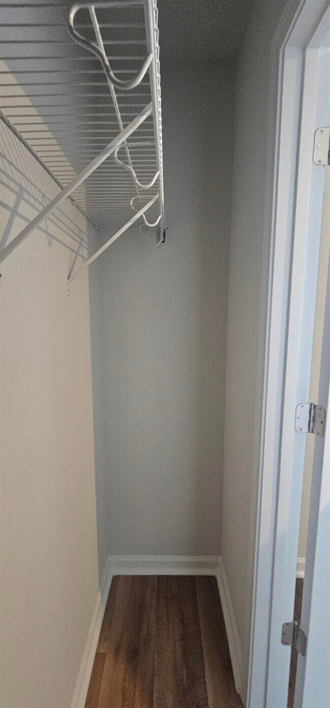 Building Photo - 337 Sweet Vernal St