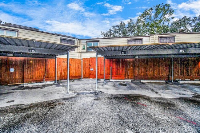 Building Photo - 11525 Burdine St