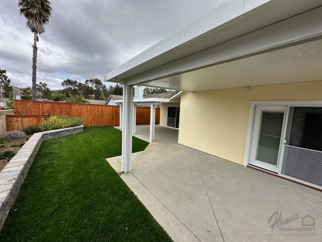 Building Photo - Homes Management - 3 Bed, 2 Bath House for Rent with Water/Trash Included