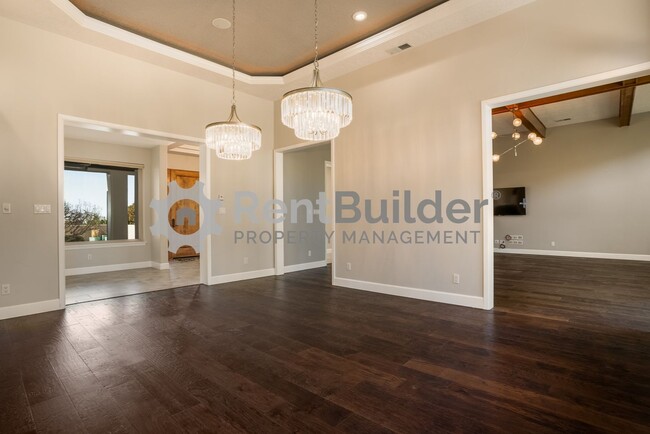 Building Photo - CALL US TODAY AT (505) 892-4400 TO SCHEDUL...