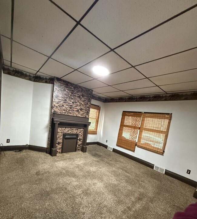 Building Photo - 425 Fourth St Monongahela PA 15063