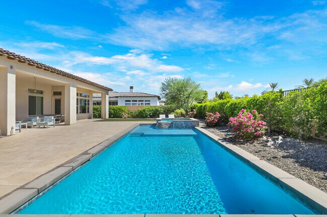 Building Photo - 81675-675 Thunder Gulch Way