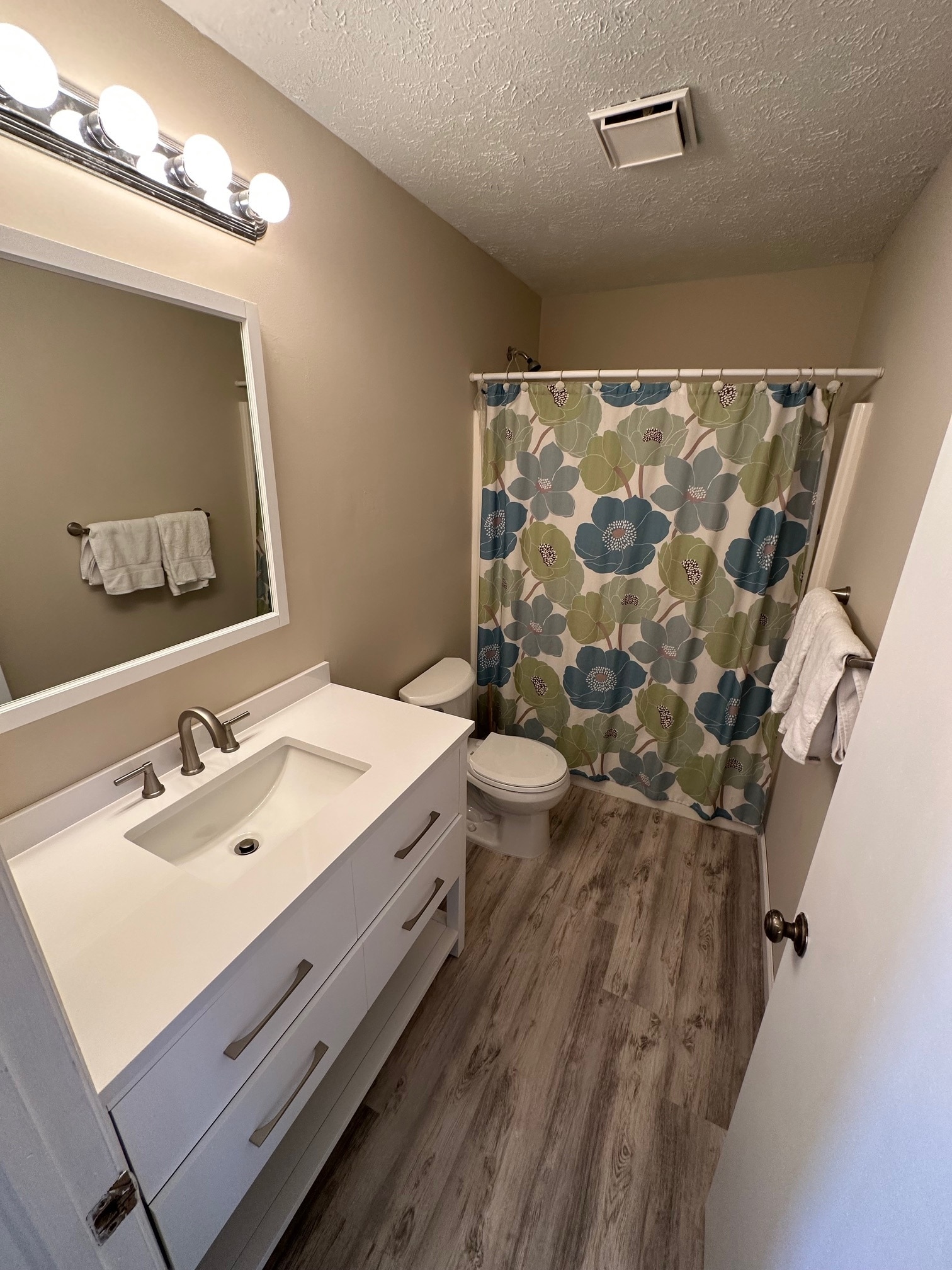 Building Photo - 191 Anchorage St