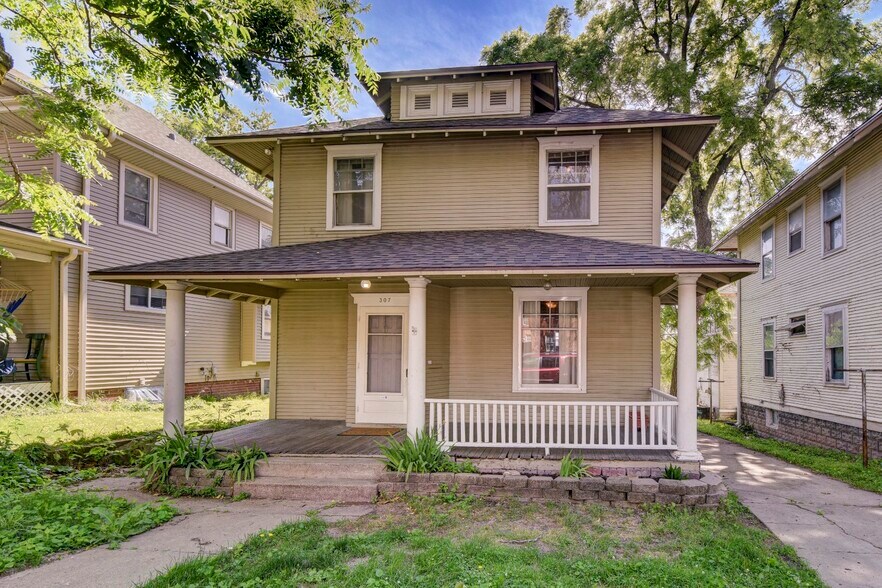 Primary Photo - 307 N 31st St