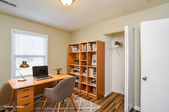 Building Photo - 6216 Bonnybrook Ln