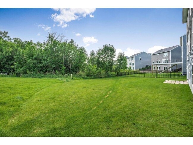 Building Photo - 21979 Lower Mill Ave