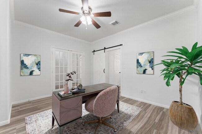 Building Photo - 2333 Stableridge Dr