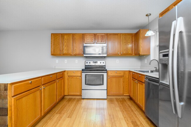 Building Photo - 3 Periwinkle Ln