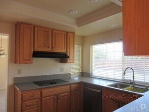 Building Photo - 912 Mesa Ct