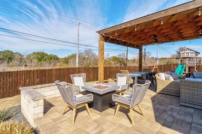 Building Photo - 310 Garcitas Cove