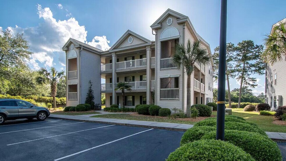 Building Photo - 598 Blue Stem Dr