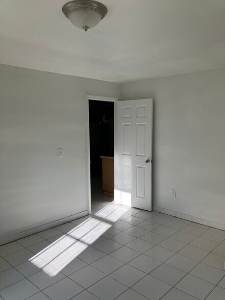 Building Photo - 6152 Jackson Hwy SW