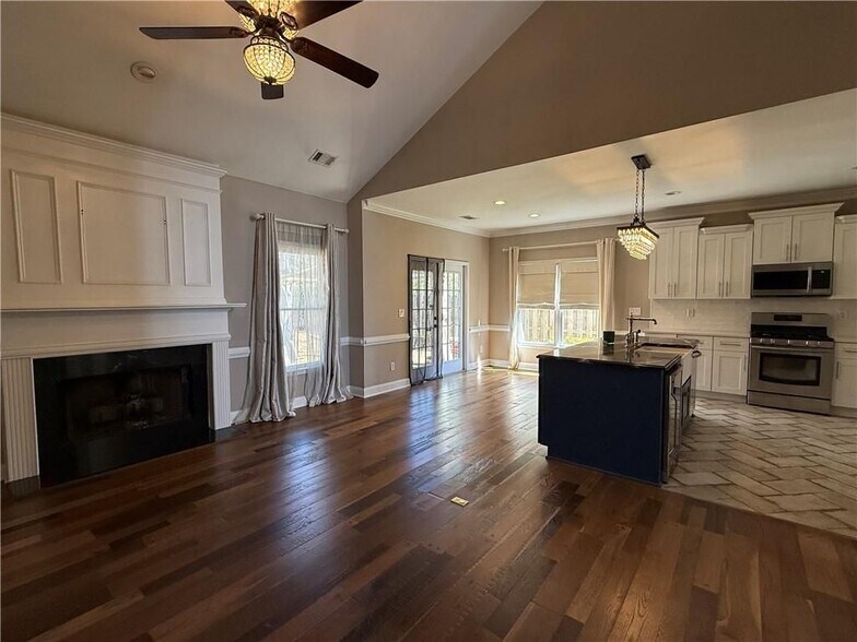 Building Photo - 1180 Downyshire Dr