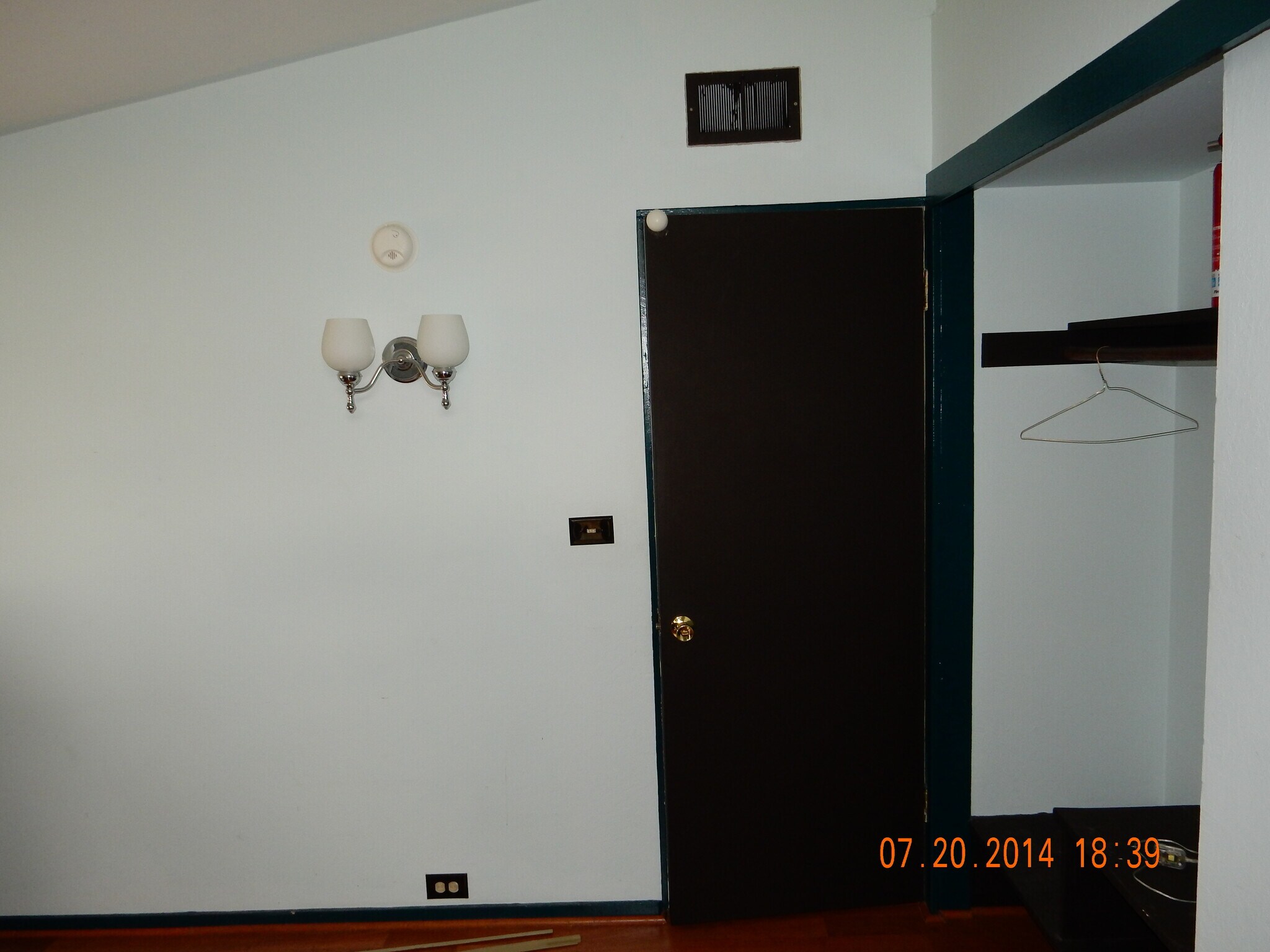 Building Photo - 111 Lorene Cir