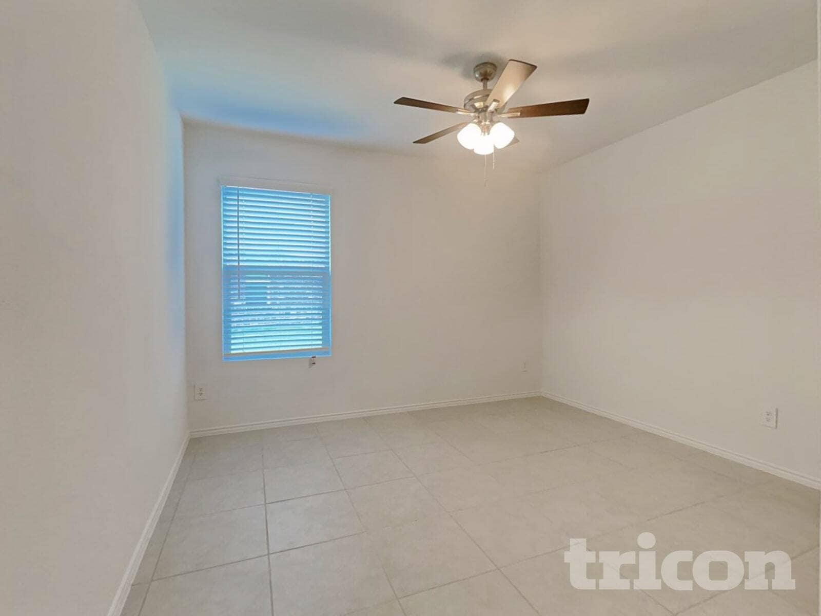 Building Photo - 700 Odlozil Ln