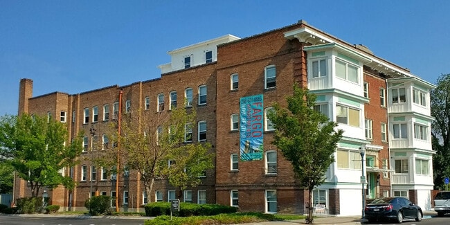 Primary Photo - Fargo Apartments