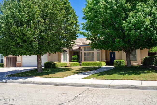 Building Photo - 43632 Colony Dr