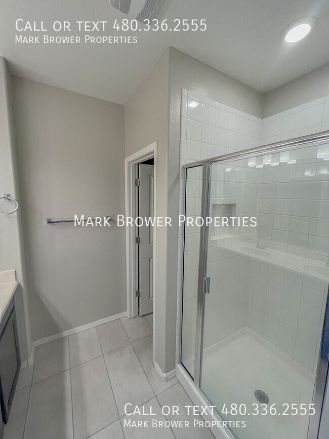 Building Photo - 2661 S Sulley Dr