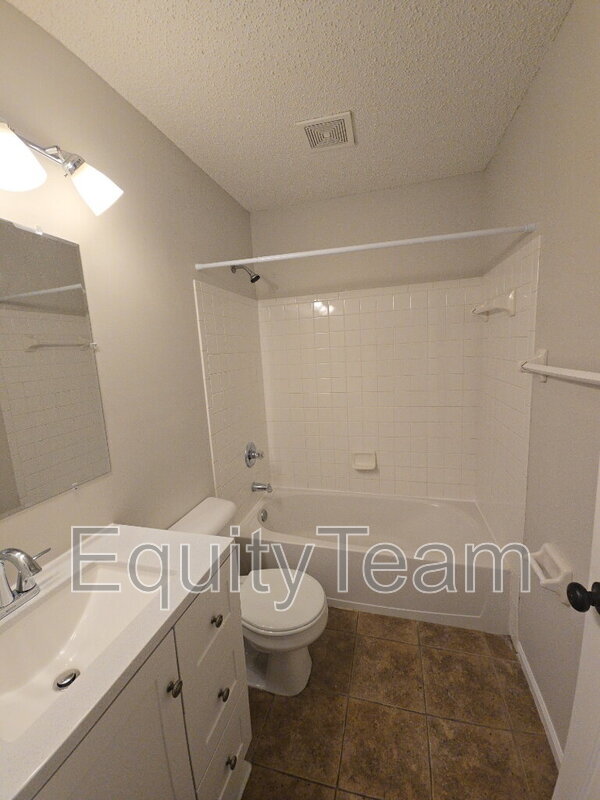 Building Photo - 3054 Granny Smith Ln