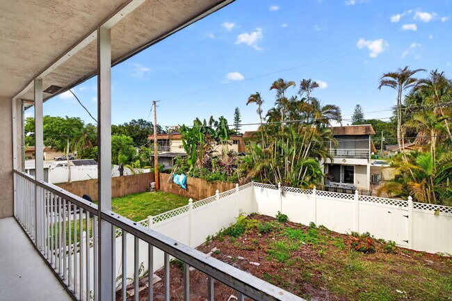 Building Photo - 5424 SW 44th Terrace