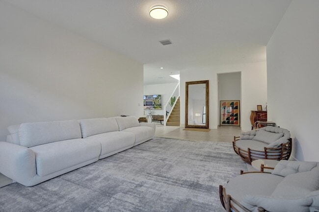 Building Photo - 9140 Silver Marsh Ln