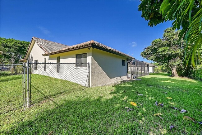 Building Photo - 8781 NW 49th Dr