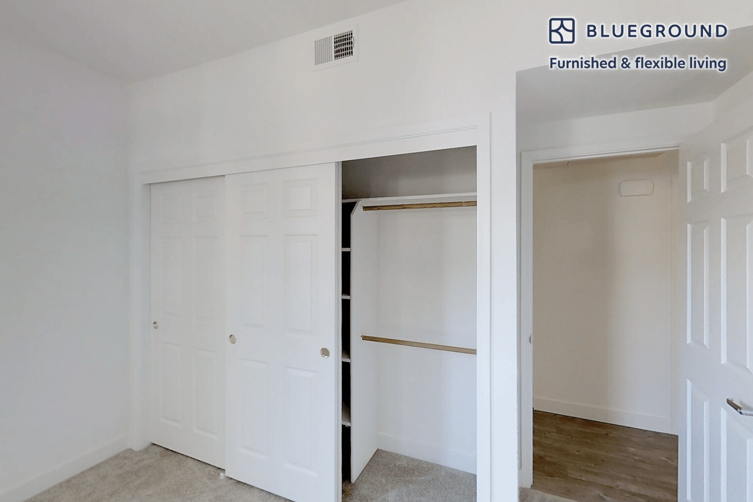 Building Photo - 1257 Lakeside Dr