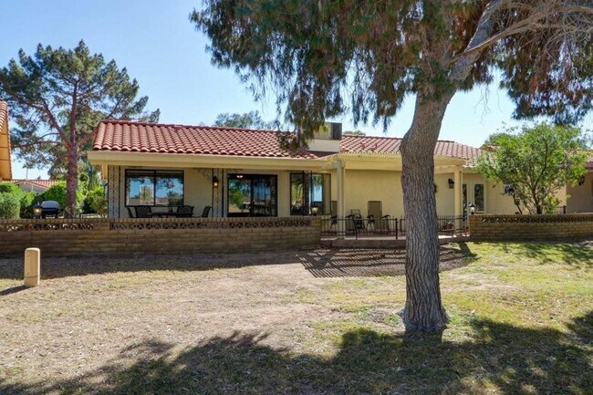Building Photo - 1396 Leisure World