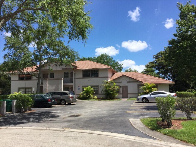 Primary Photo - 4175 NW 114th Ave