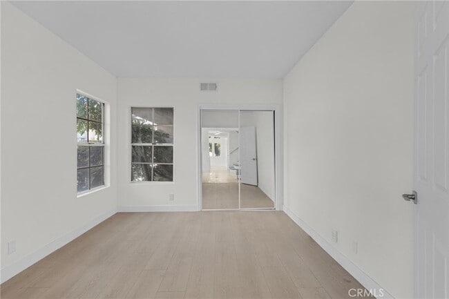 Building Photo - 23234 Valerio St
