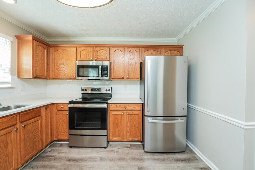 Building Photo - 3487 Temple Ridge Ct SW