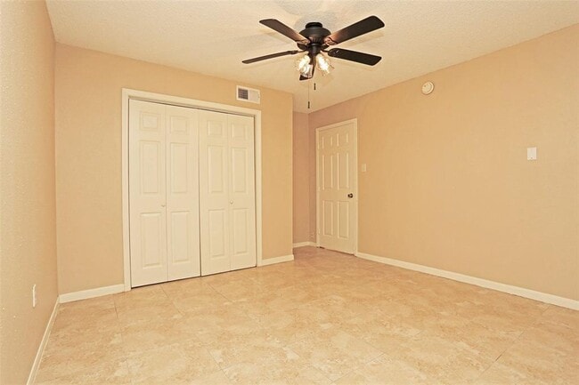 Building Photo - 21611 Cimarron Pkwy
