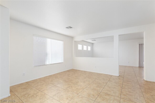 Building Photo - 10667 April Rose Ct